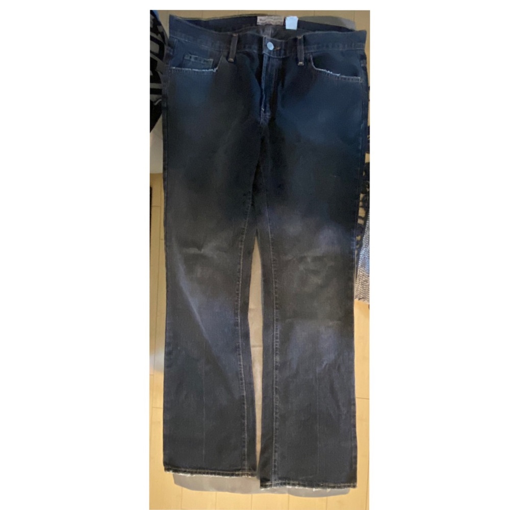 Jeans / buy one pair of jeans 2nd pair half off